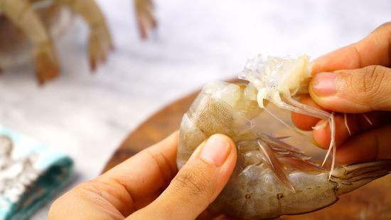 [Image of Hygienic Shrimp Cleaning]
